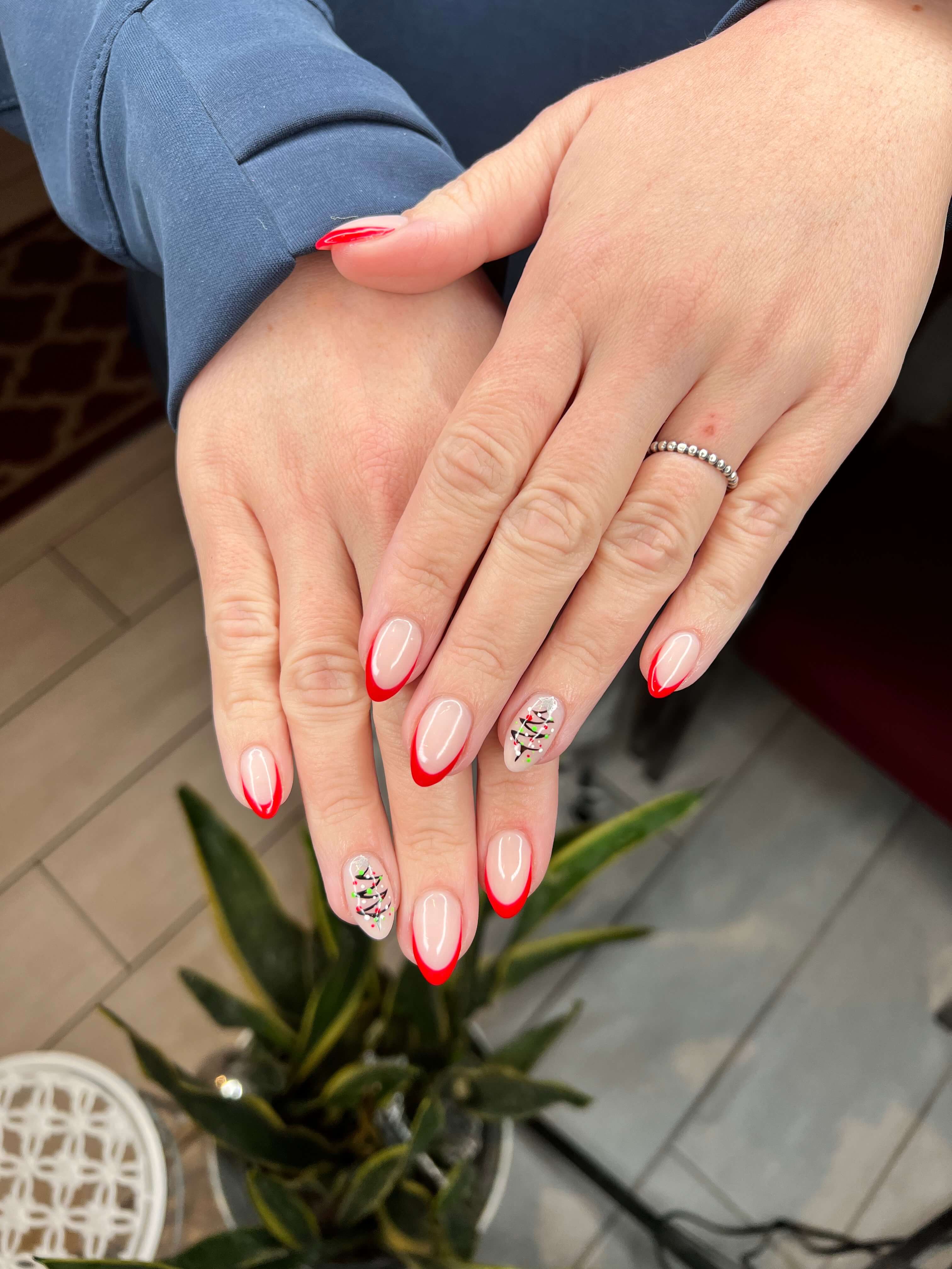 Holiday Theme Nails