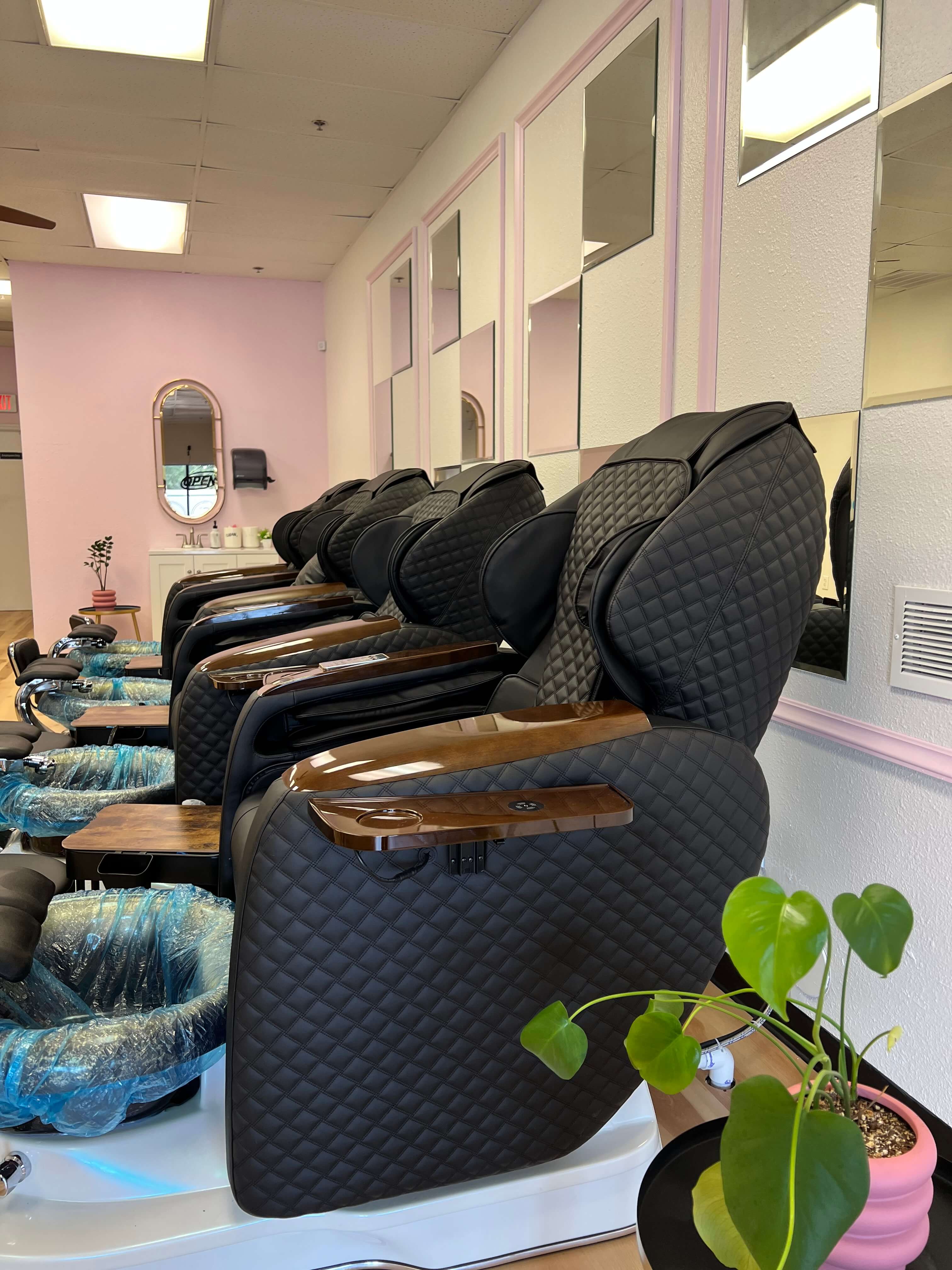 NailGO Salon Interior